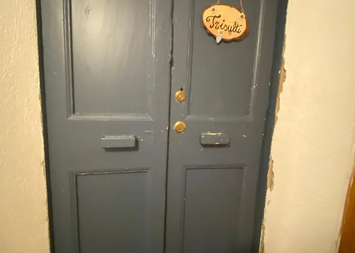 Maison Dina